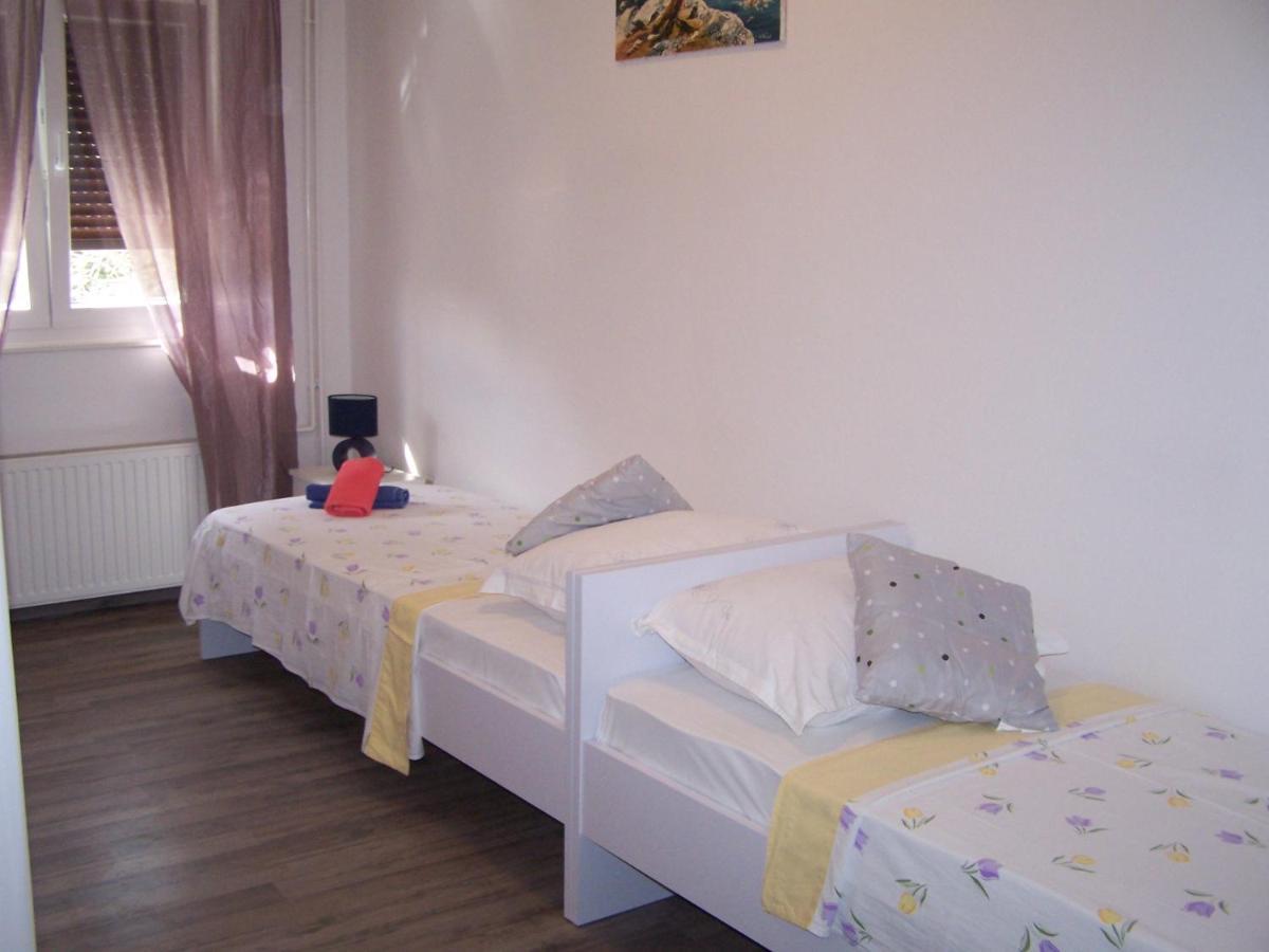 Apartments Sestan Novalja Εξωτερικό φωτογραφία