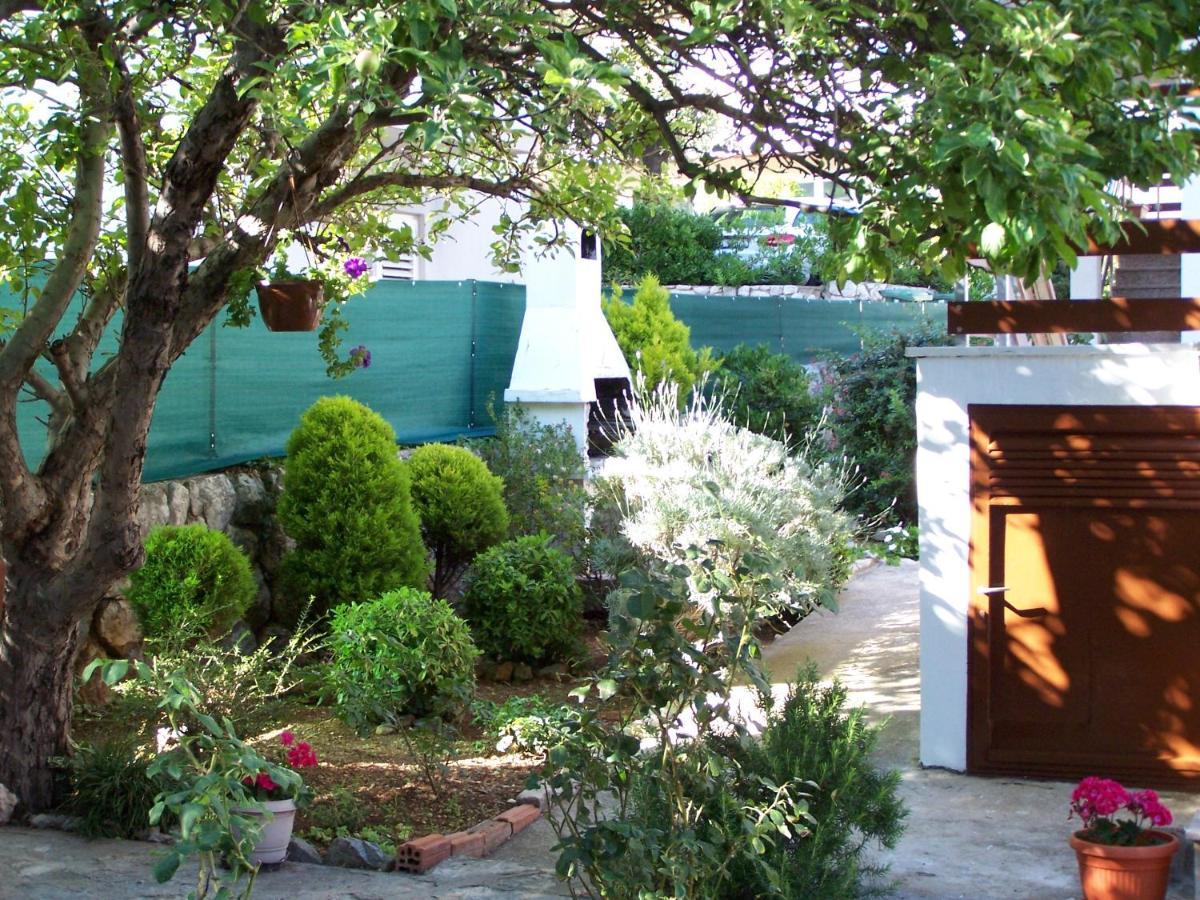 Apartments Sestan Novalja Εξωτερικό φωτογραφία