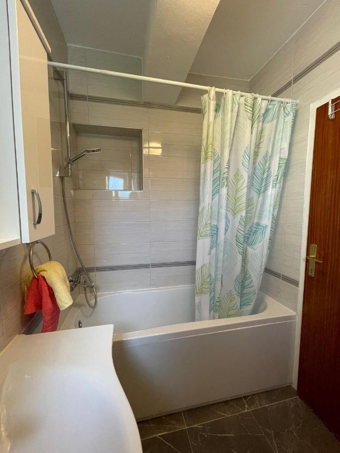Apartments Sestan Novalja Εξωτερικό φωτογραφία